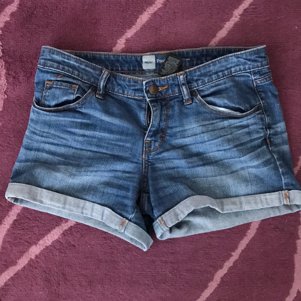 Jean Shorts - Size 6